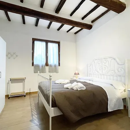 Apartment Delizioso Appartamentino Siena